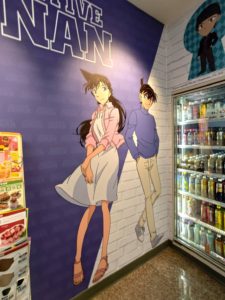 貨架區各式漫畫經典劇照-工藤新一、毛利蘭